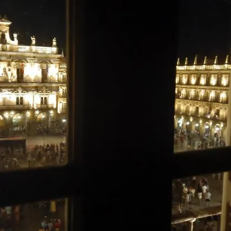 Premium Plaza Mayor Apartment